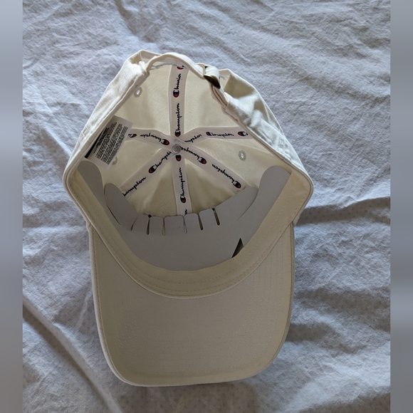 Brand New Stylish Champion hat yellow strapback adjustable cap, one size (adult - Picture 4 of 4